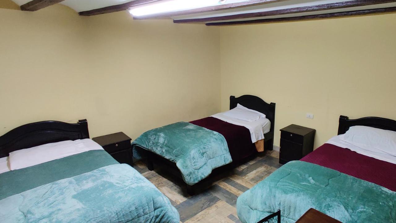 Chambre Triple Basique avec Salle de Bains Commune